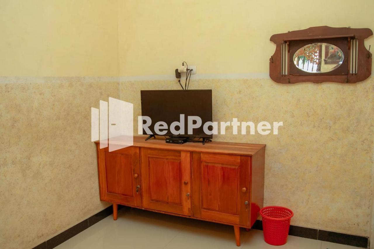 Flamboyan Asri Syariah Mitra Reddoorz Near Kampung Inggris Pare Hotel Ngoại thất bức ảnh